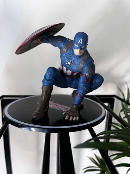 Captain America - Round Stand