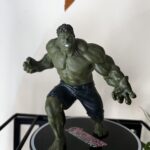 Hulk - Round Stand